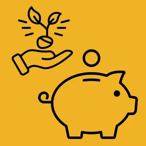 Une tirelire à cochon avec une main tenant une plante, symbolisant la finance responsable et le développement durable, en lien avec La Pepiterre et ses actions écologiques.